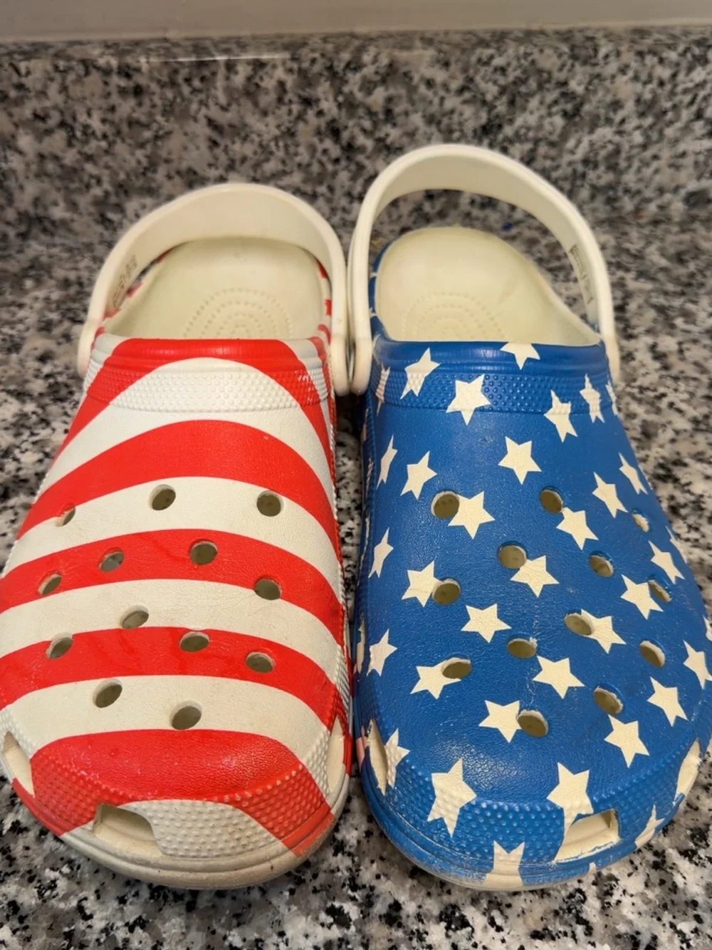 Crocs Classic American Flag Clog Patriotic Shoes Size 13M